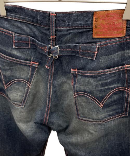 LEVI'S（リーバイス）LEVI'S (リーバイス) デニムパンツ ネイビー×ピンク サイズ:32インチの古着・服飾アイテム