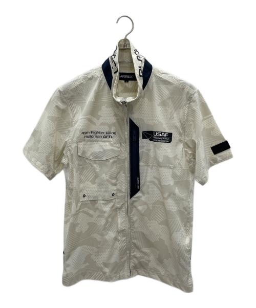 AVIREX（アヴィレックス）AVIREX (アヴィレックス) ナイロンジャケット ベージュ サイズ:Lの古着・服飾アイテム