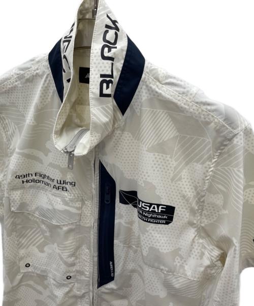 AVIREX（アヴィレックス）AVIREX (アヴィレックス) ナイロンジャケット ベージュ サイズ:Lの古着・服飾アイテム