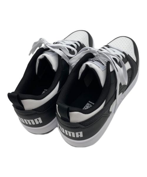 PUMA（プーマ）PUMA (プーマ) スニーカー ホワイト×ブラック サイズ:29cmの古着・服飾アイテム