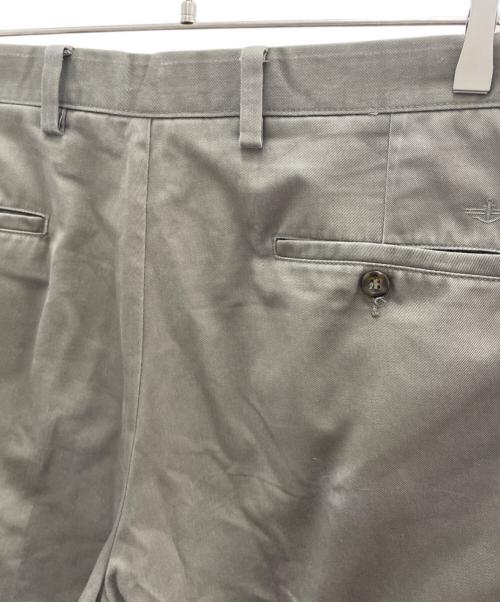 DOCKERS（ドッカーズ）DOCKERS (ドッカーズ) タックパンツ ブラウン サイズ:38の古着・服飾アイテム