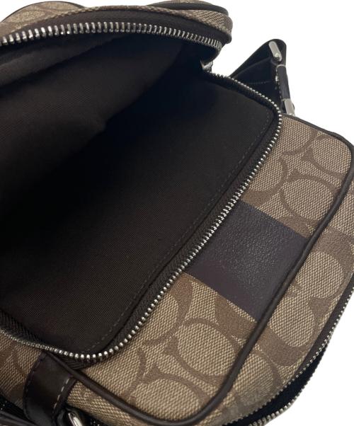 COACH（コーチ）COACH (コーチ) ショルダーバッグ ベージュの古着・服飾アイテム