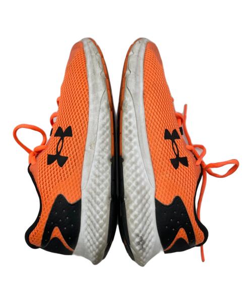 UNDER ARMOUR（アンダーアーマー）UNDER ARMOUR (アンダーアーマー) ランニングシューズ オレンジ サイズ:27.5の古着・服飾アイテム