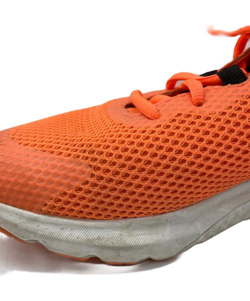 UNDER ARMOUR（アンダーアーマー）UNDER ARMOUR (アンダーアーマー) ランニングシューズ オレンジ サイズ:27.5の古着・服飾アイテム