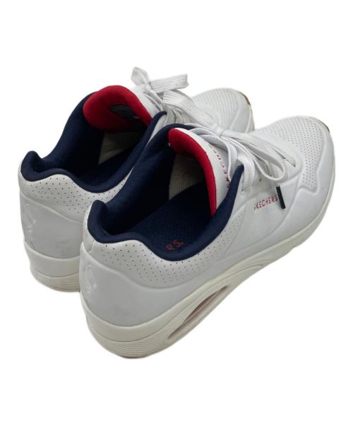 SKECHERS（スケッチャーズ）SKECHERS (スケッチャーズ) ローカットスニーカー ホワイト サイズ:27.5の古着・服飾アイテム