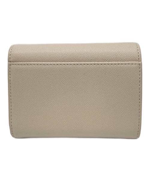 CHARLES & KEITH（チャールズアンドキース）CHARLES & KEITH (チャールズアンドキース) 3つ折り財布 ピンクの古着・服飾アイテム