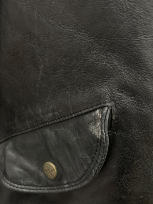 ARMANI EXCHANGE（アルマーニ エクスチェンジ）ARMANI EXCHANGE (アルマーニ エクスチェンジ) レザージャケット ブラック サイズ:Mの古着・服飾アイテム
