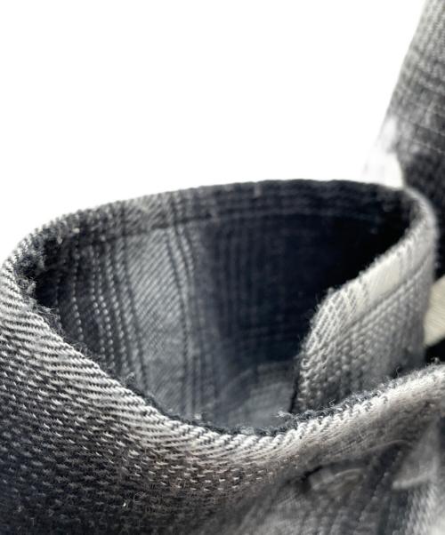 X-LARGE（エクストララージ）X-LARGE (エクストララージ) OLD ENGLISH L/S FLANNEL SHIRT ブラック サイズ:Lの古着・服飾アイテム
