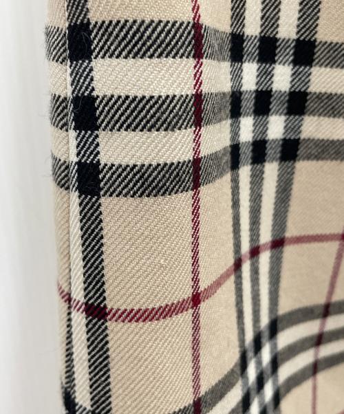 BURBERRY BLUE LABEL（バーバリー ブルー レーベル）BURBERRY BLUE LABEL (バーバリー ブルー レーベル) スカート ブラウン サイズ:36の古着・服飾アイテム