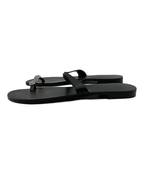 GIUSEPPE ZANOTTI（ジュゼッペザノッティ）GIUSEPPE ZANOTTI (ジュゼッペザノッティ) オヤユビプレートサンダル ブラック サイズ:24.5の古着・服飾アイテム