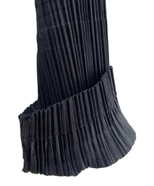 PLEATS PLEASE（プリーツプリーズ）PLEATS PLEASE (プリーツプリーズ) プリーツジャケット ブラック サイズ:3の古着・服飾アイテム