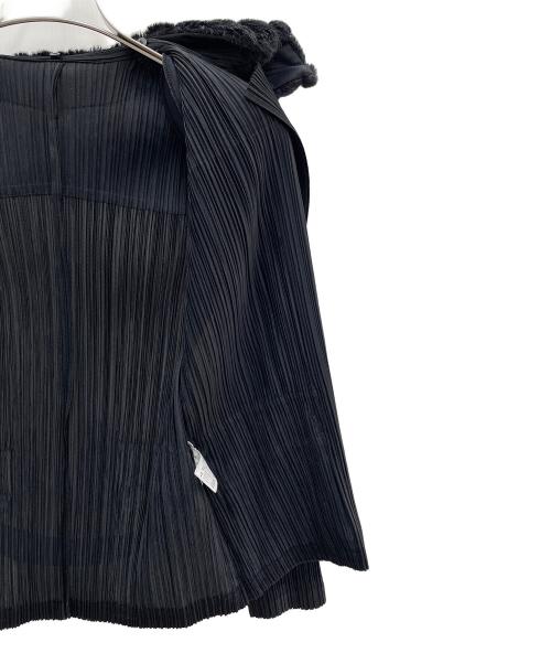 PLEATS PLEASE（プリーツプリーズ）PLEATS PLEASE (プリーツプリーズ) プリーツジャケット ブラック サイズ:3の古着・服飾アイテム