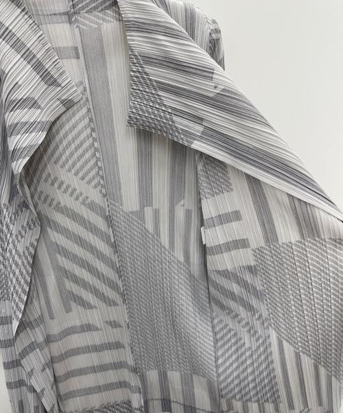 PLEATS PLEASE（プリーツプリーズ）PLEATS PLEASE (プリーツプリーズ) 薄手カーディガン グレー サイズ:3の古着・服飾アイテム