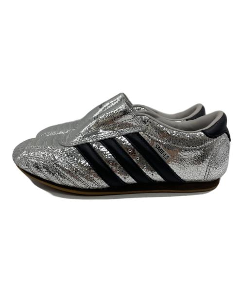 adidas（アディダス）adidas (アディダス) スニーカー シルバー サイズ:23の古着・服飾アイテム