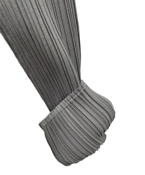 PLEATS PLEASE ISSEY MIYAKE（プリーツプリーズ イッセイミヤケ）PLEATS PLEASE ISSEY MIYAKE (プリーツプリーズ イッセイミヤケ) 長袖ブラウス グレー サイズ:3の古着・服飾アイテム
