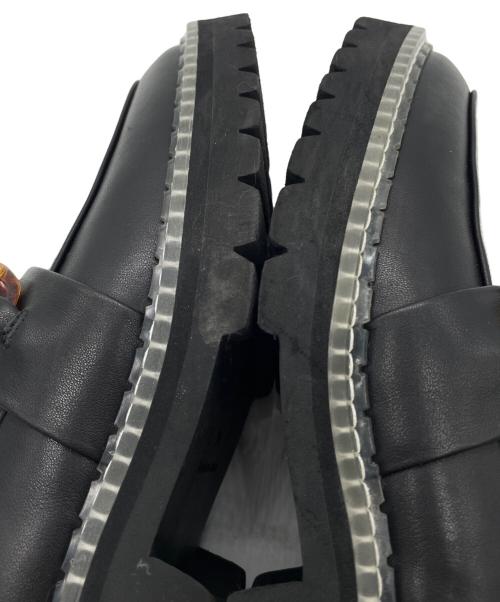 MODE ET JACOMO（モード・エ・ジャコモ）MODE ET JACOMO (モード・エ・ジャコモ) ローファー ホワイト×ブラック サイズ:24の古着・服飾アイテム