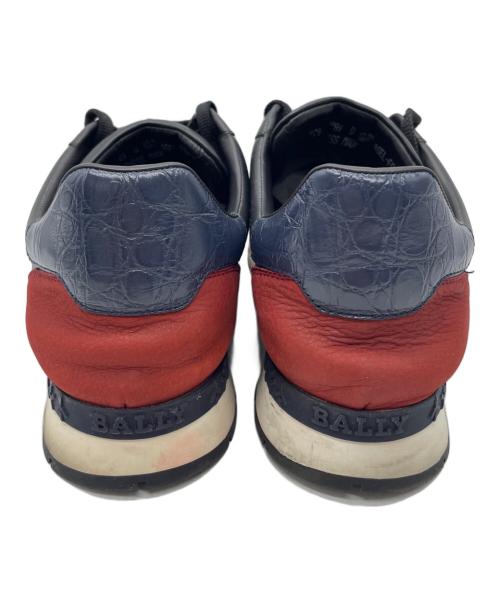 BALLY（バリー）BALLY (バリー) スニーカー ネイビー×レッド サイズ:8 1/2の古着・服飾アイテム