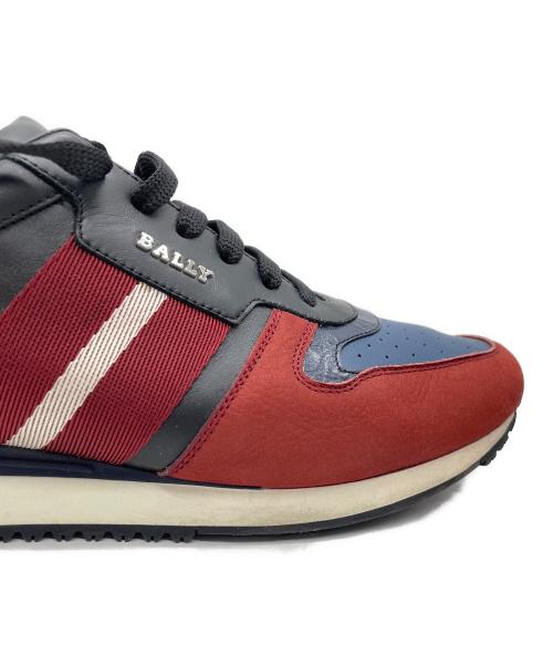 BALLY（バリー）BALLY (バリー) スニーカー ネイビー×レッド サイズ:8 1/2の古着・服飾アイテム