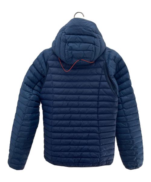 HAGLOFS（ホグロフス）HAGLOFS (ホグロフス) エッセンス ミミック フード ネイビー サイズ:Sの古着・服飾アイテム