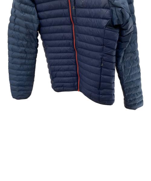 HAGLOFS（ホグロフス）HAGLOFS (ホグロフス) エッセンス ミミック フード ネイビー サイズ:Sの古着・服飾アイテム