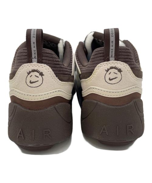 NIKE（ナイキ）NIKE (ナイキ) Travis Scott (トラヴィススコット) Zoom Field Jaxx ペールアイボリー アンド レチェブルー サイズ:26 未使用品の古着・服飾アイテム