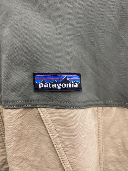 Patagonia（パタゴニア）Patagonia (パタゴニア) リサイクルナイロンパーカー グリーン×ベージュ サイズ:Mの古着・服飾アイテム