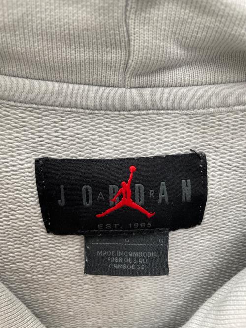 AIR JORDAN（エア ジョーダン）AIR JORDAN (エア ジョーダン) プルオーバーパーカー グレー サイズ:Lの古着・服飾アイテム