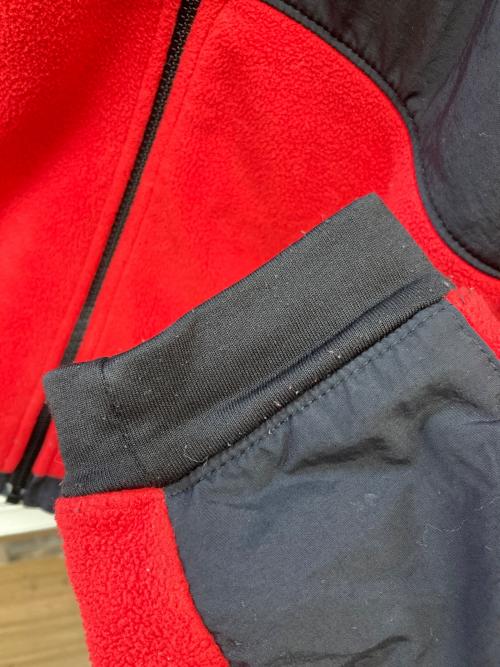 THE NORTH FACE（ザ ノース フェイス）THE NORTH FACE (ザ ノース フェイス) Denali 2 Jacket レッド×ブラック サイズ:Lの古着・服飾アイテム