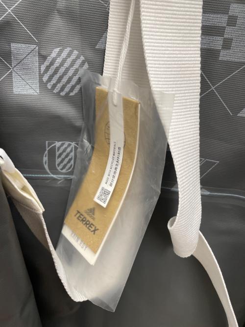 adidas（アディダス）adidas (アディダス) テレックス CT マイシェルター RAIN. RDY カラーブロック ジャケット ブルー サイズ:XS 未使用品の古着・服飾アイテム