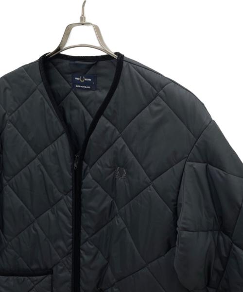FRED PERRY（フレッドペリー）FRED PERRY (フレッドペリー) LAVENHAM (ラベンハム) キルティングジャケット グレー サイズ:Sの古着・服飾アイテム
