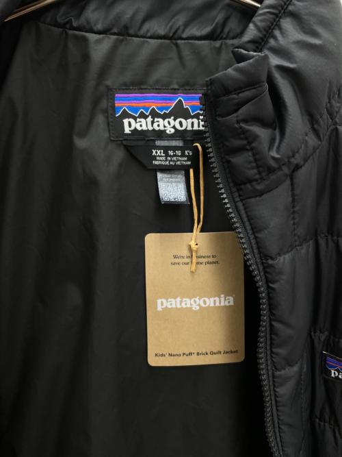 Patagonia（パタゴニア）Patagonia (パタゴニア) 「キッズ・ナノ・パフ・ブリック・キルト・ジャケット ブラック サイズ:XXL 未使用品の古着・服飾アイテム