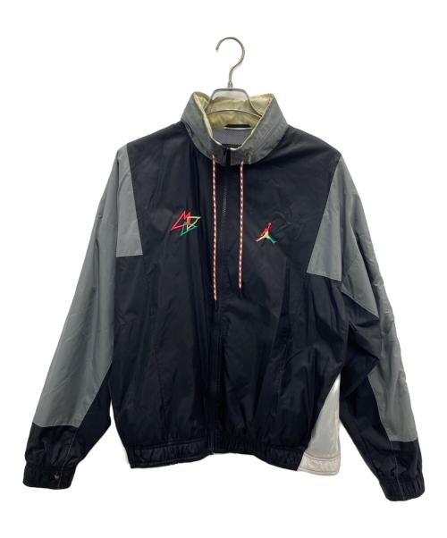 NIKE（ナイキ）NIKE (ナイキ) ハイブリッドナイロンジャケット ブラック×グレー サイズ:Lの古着・服飾アイテム