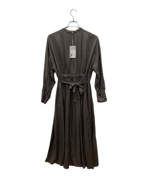 SACRA（サクラ）SACRA (サクラ) 長袖ワンピース カーキ サイズ:38 未使用品の古着・服飾アイテム
