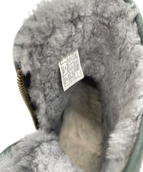 UGG（アグ）UGG (アグ) ブーツ グリーン サイズ:23の古着・服飾アイテム