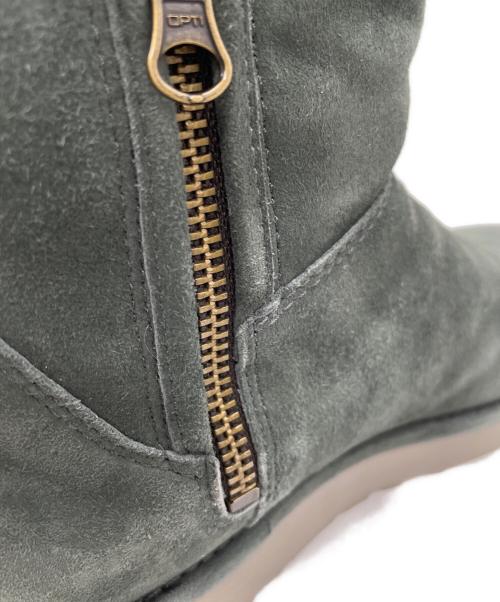 UGG（アグ）UGG (アグ) ブーツ グリーン サイズ:23の古着・服飾アイテム