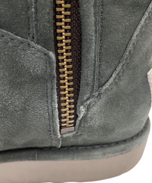 UGG（アグ）UGG (アグ) ブーツ グリーン サイズ:23の古着・服飾アイテム