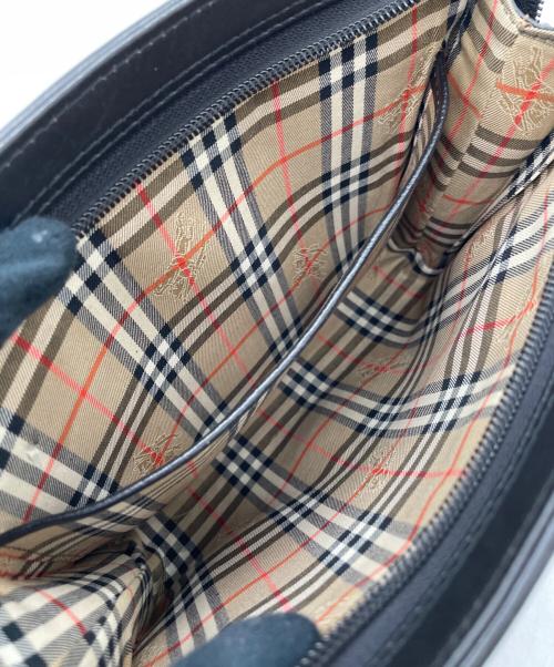Burberry's（バーバリーズ）Burberry's (バーバリーズ) クラッチバッグ ブラックの古着・服飾アイテム