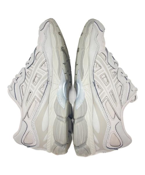 asics（アシックス）asics (アシックス) ローカットスニーカー グレー サイズ:27の古着・服飾アイテム