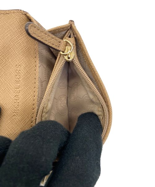 MICHAEL KORS（マイケル・コース）MICHAEL KORS (マイケルコース) カードケース ブラウンの古着・服飾アイテム