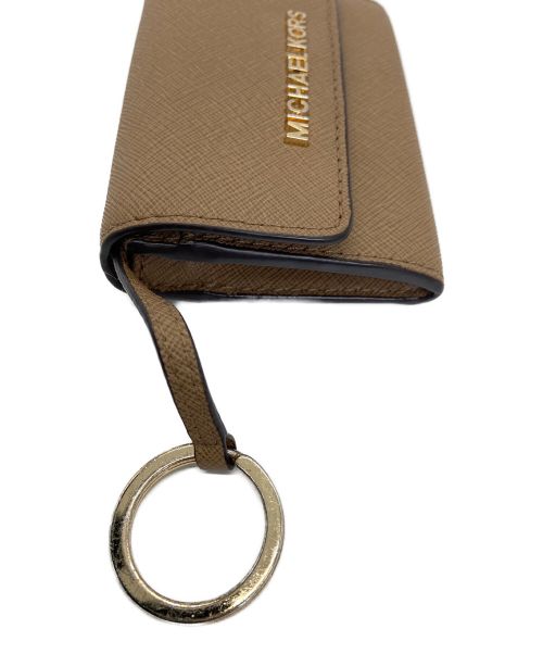 MICHAEL KORS（マイケル・コース）MICHAEL KORS (マイケルコース) カードケース ブラウンの古着・服飾アイテム