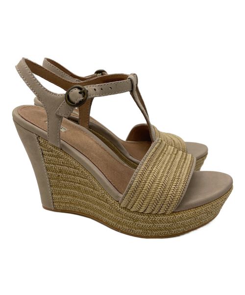 UGG（アグ）UGG (アグ) サンダル ベージュ サイズ:23cmの古着・服飾アイテム