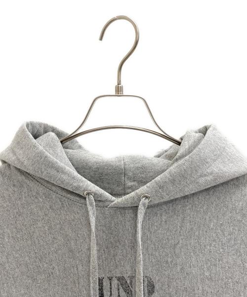 UNDEFEATED（アンディフィーテッド）UNDEFEATED (アンディフィーテッド) INDアイコンフーディー グレー サイズ:Lの古着・服飾アイテム