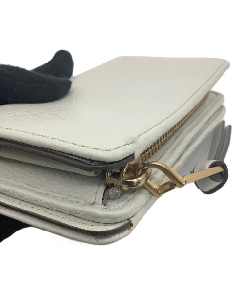 MARC JACOBS（マークジェイコブズ）MARC JACOBS (マークジェイコブス) 2つ折り財布 ホワイトの古着・服飾アイテム