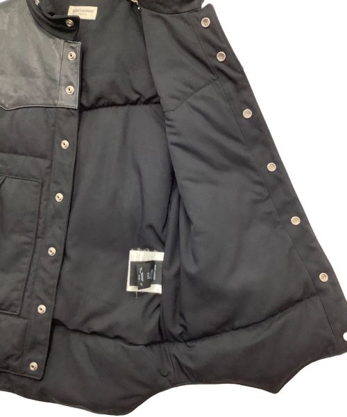 Saint Laurent Paris（サンローランパリ）Saint Laurent Paris (サンローランパリ) 切替レザーダウンベスト ブラック サイズ:Mの古着・服飾アイテム