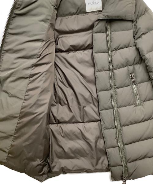 MONCLER（モンクレール）MONCLER (モンクレール) ダウンコート ブラウンの古着・服飾アイテム