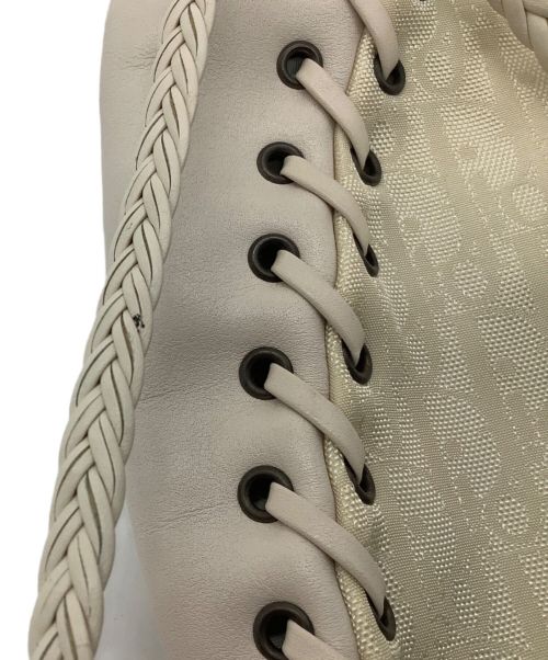 Christian Dior（クリスチャン ディオール）Christian Dior (クリスチャン ディオール) セミショルダーバッグ ホワイトの古着・服飾アイテム