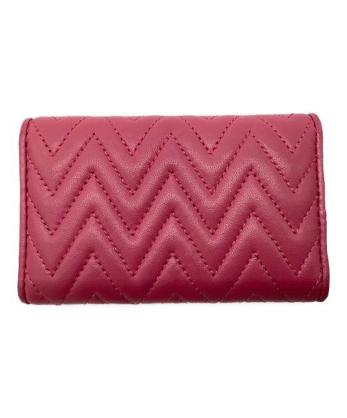 MIU MIU（ミュウミュウ）MIU MIU (ミュウミュウ) キーケース ショッキングピンクの古着・服飾アイテム