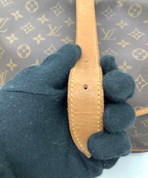 LOUIS VUITTON（ルイ ヴィトン）LOUIS VUITTON (ルイ ヴィトン) ショルダーバッグ ブラウンの古着・服飾アイテム