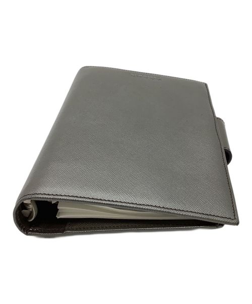PRADA（プラダ）PRADA (プラダ) 手帳カバー シルバーの古着・服飾アイテム