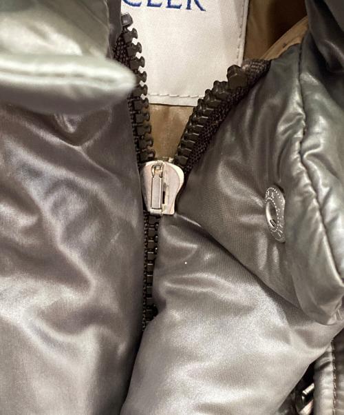 MONCLER（モンクレール）MONCLER (モンクレール) ダウンジャケット グリーン サイズ:Mの古着・服飾アイテム